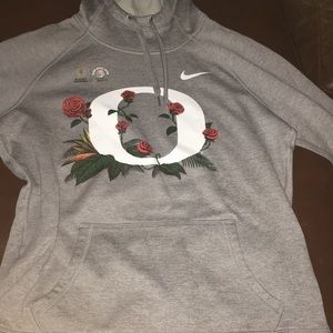 Nike Oregon rose bowl hoodie